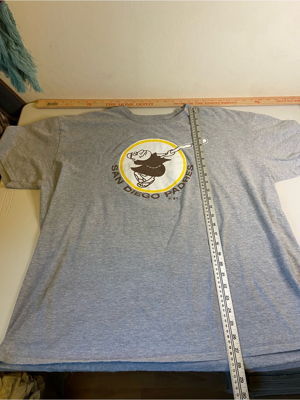 Fanatics Gray San Diego Padres Graphic Tee